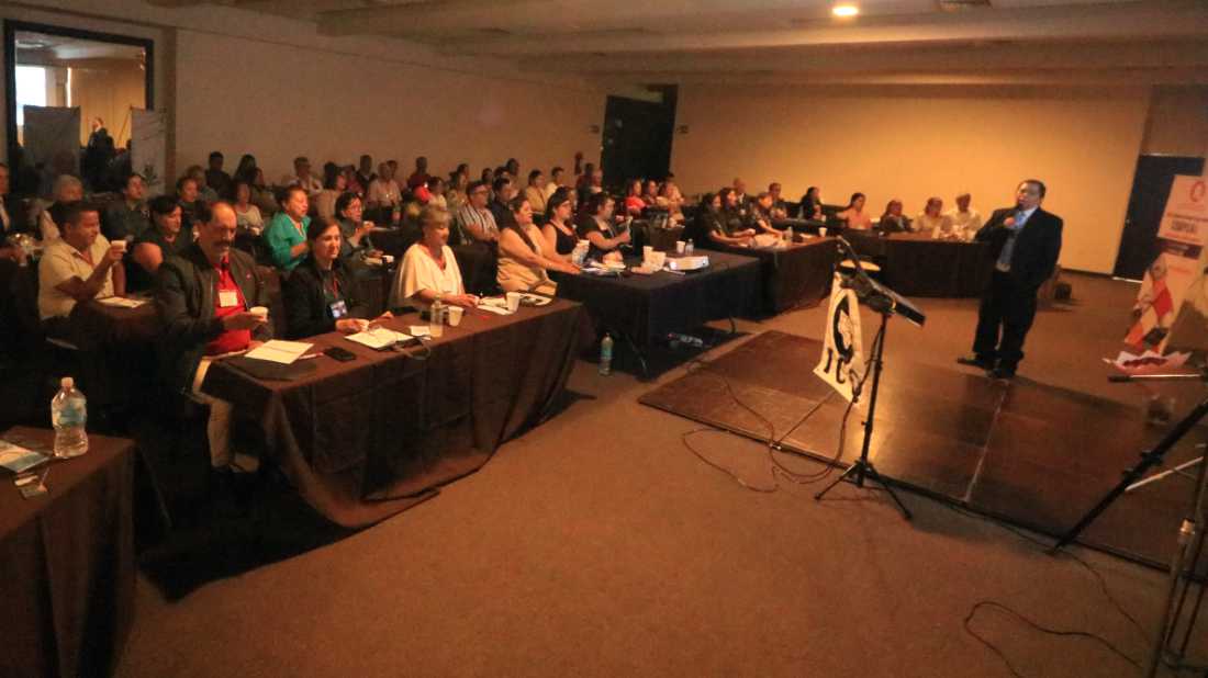 Práctica: Elementales del agua por el instructor Jenaro Ismael Reyes Tovar. Práctica: Elementales del agua por el instructor Jenaro Ismael Reyes Tovar.