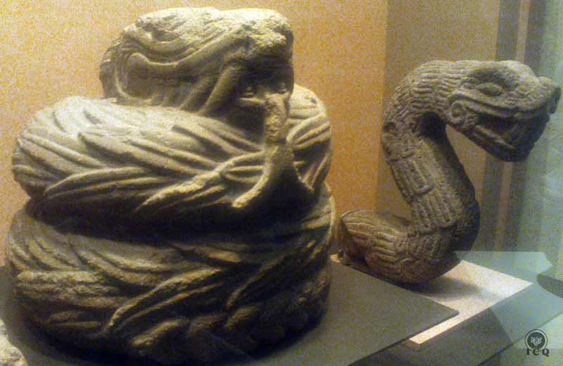 Serpientes emplumadas (Museo de Antropología e Historia México) 