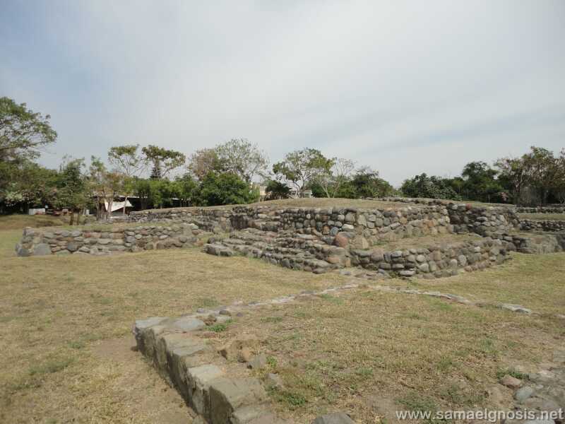 Zona Arqueológica de Chanal Foto 033