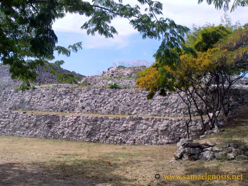 Zona Arqueológica de Xochicalco Foto 0011