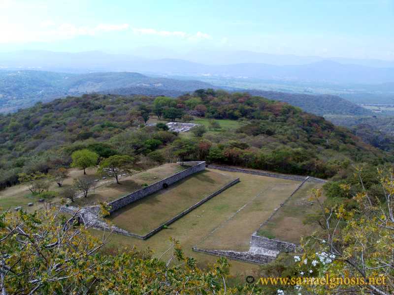 Zona Arqueológica de Xochicalco Foto 0082