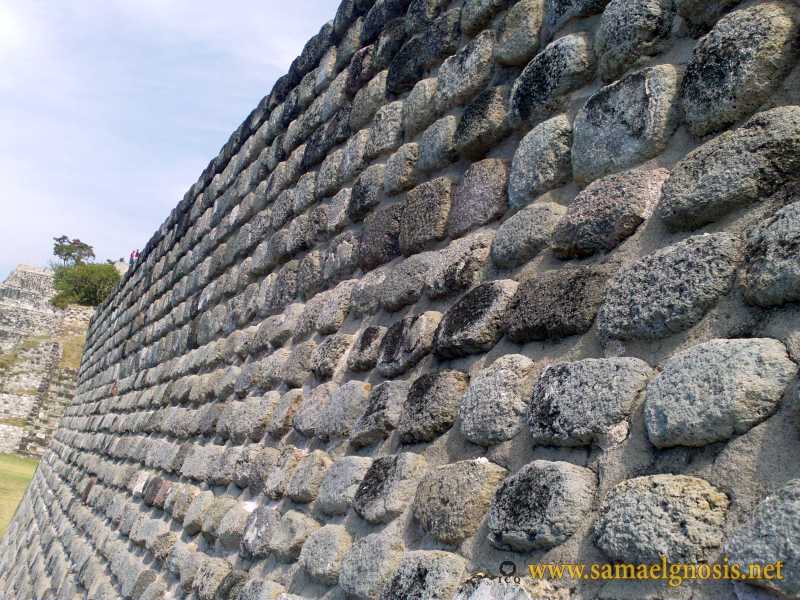 Zona Arqueológica de Xochicalco Foto 0085