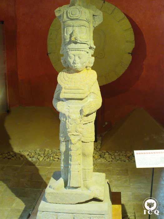 Estela maya, Toniná Chiapas, México.