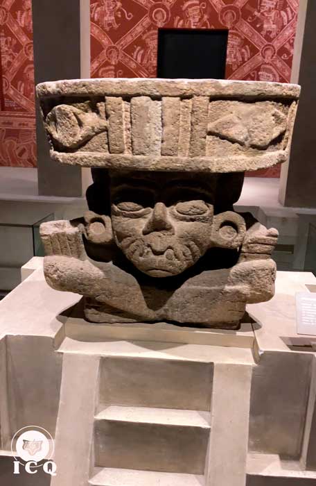 El dios viejo del fuego (Huehueteotl) es la representación del Anciano de los Días. Museo Nacional de Antropología de México. Foto: Luis Páez (Gnosis ICQ).