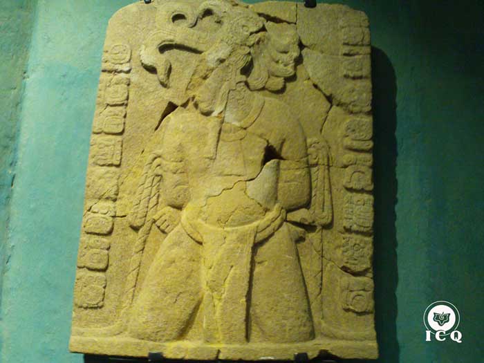 Debemos sacrificar vicios, pereza, negligencia, etc., en aras de poder ayudar a la humanidad. Toniná Chiapas, México.