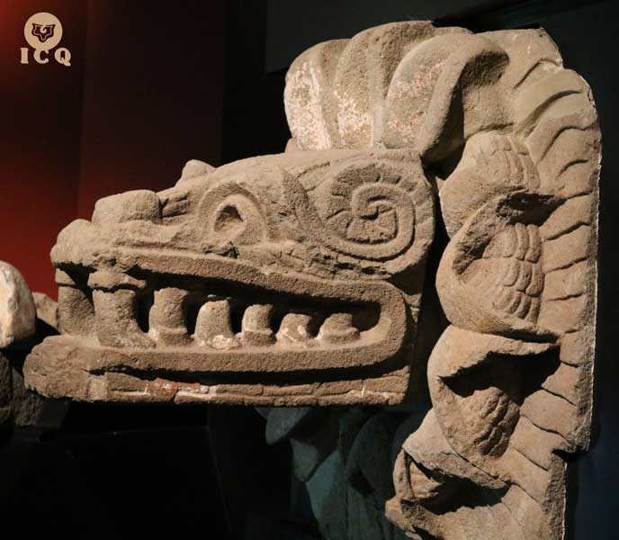 Imagen: “Serpiente Emplumada” (Quetzalcóatl). Teotihuacán México. Foto Jenaro Reyes y Lupita Rodríguez.