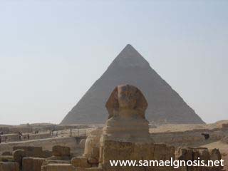 Esfinge y pirámide en Egipto. Foto: Rubén Santamaría.